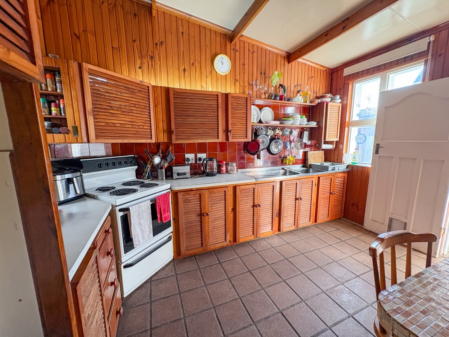 5 Bedroom Property for Sale in Quigney Eastern Cape